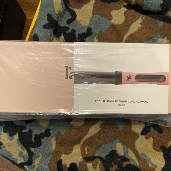 NEW L’ANGE LE CURL 32MM TITANIUM CURLING WAND - Picture 2 of 3